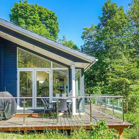 Stunning In Rnne With Wifi Holiday home Ronne